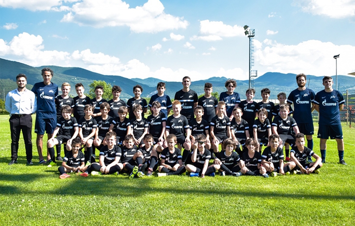 泽尼特足球俱乐部在意大利的斯波莱托城市开设儿童足球夏令营！