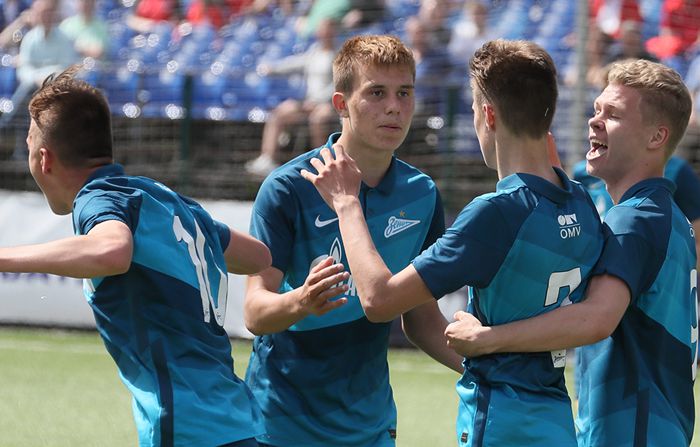 七名泽尼特 U-16梯队的球员被征召到俄罗斯国家队参加意大利的比赛。