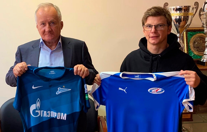 俄罗斯天然气工业股份公司泽尼特青训营与克拉斯诺达尔地区的足球学院签署了合作协议。